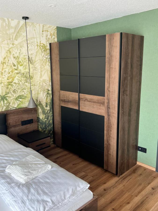 Gemuetliches Studio Im Stadtkern Mit Kanalblick Emden Luaran gambar